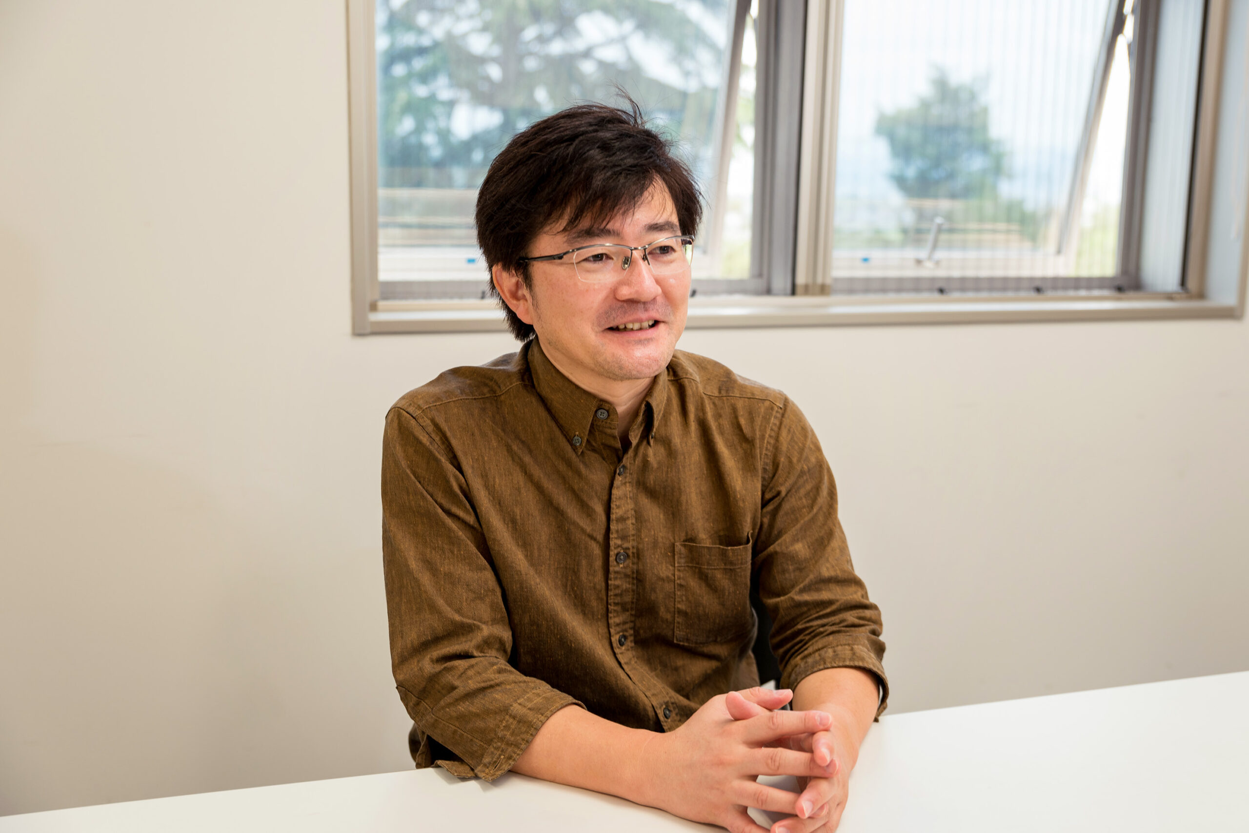 分野をつなぎ、生命の今を照らす分子進化学へ